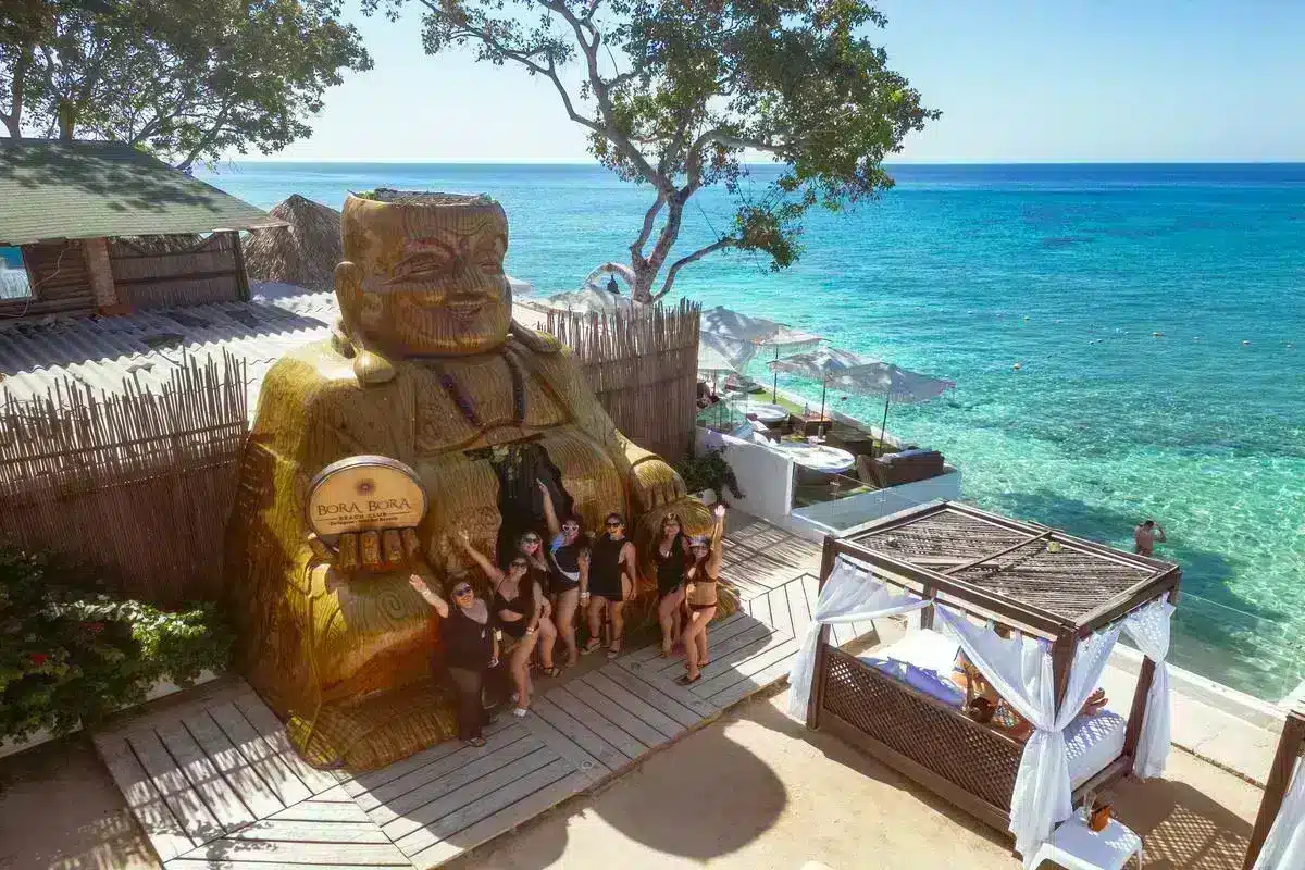 Bora Bora Beach Vip - Image 13