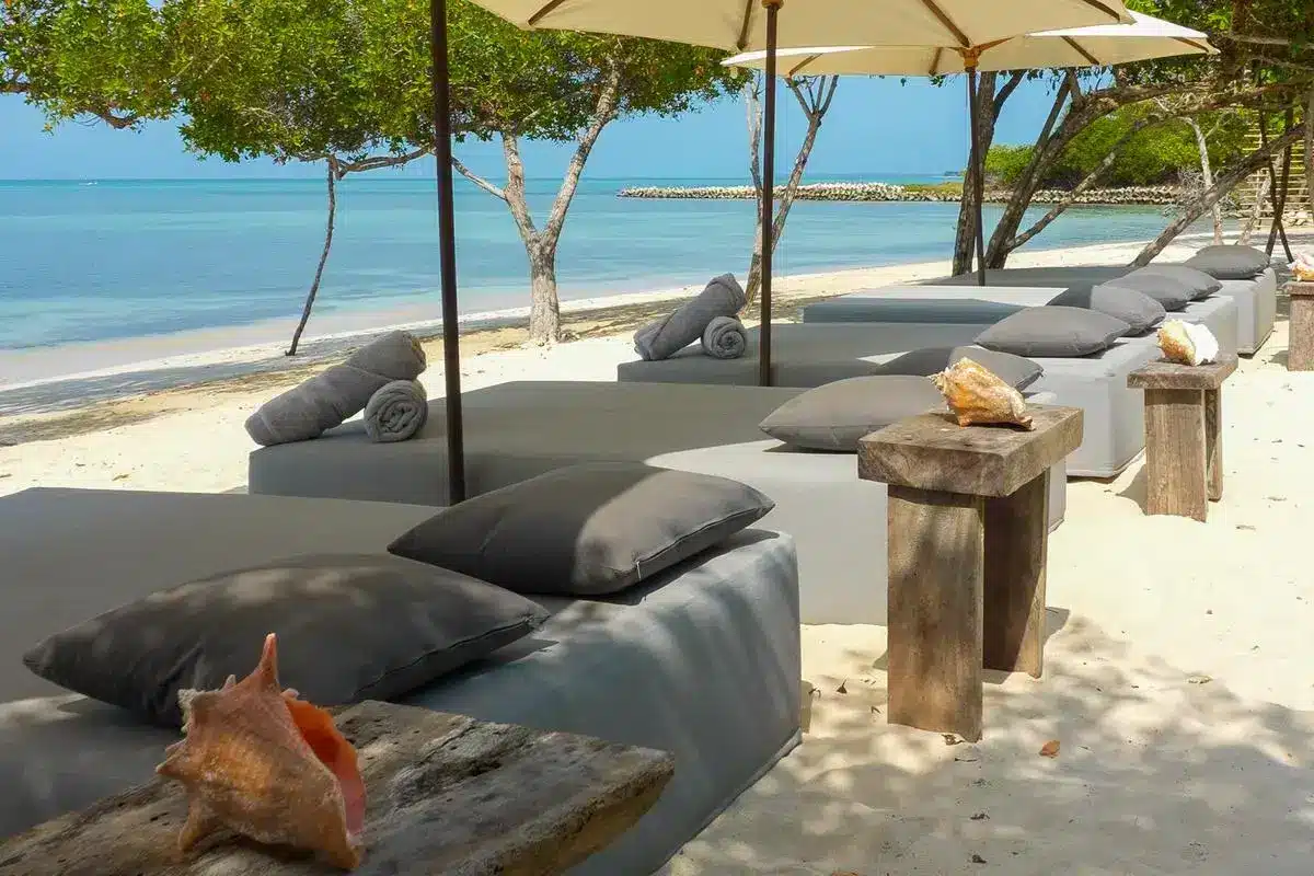 Sabai Beach Club - Image 10